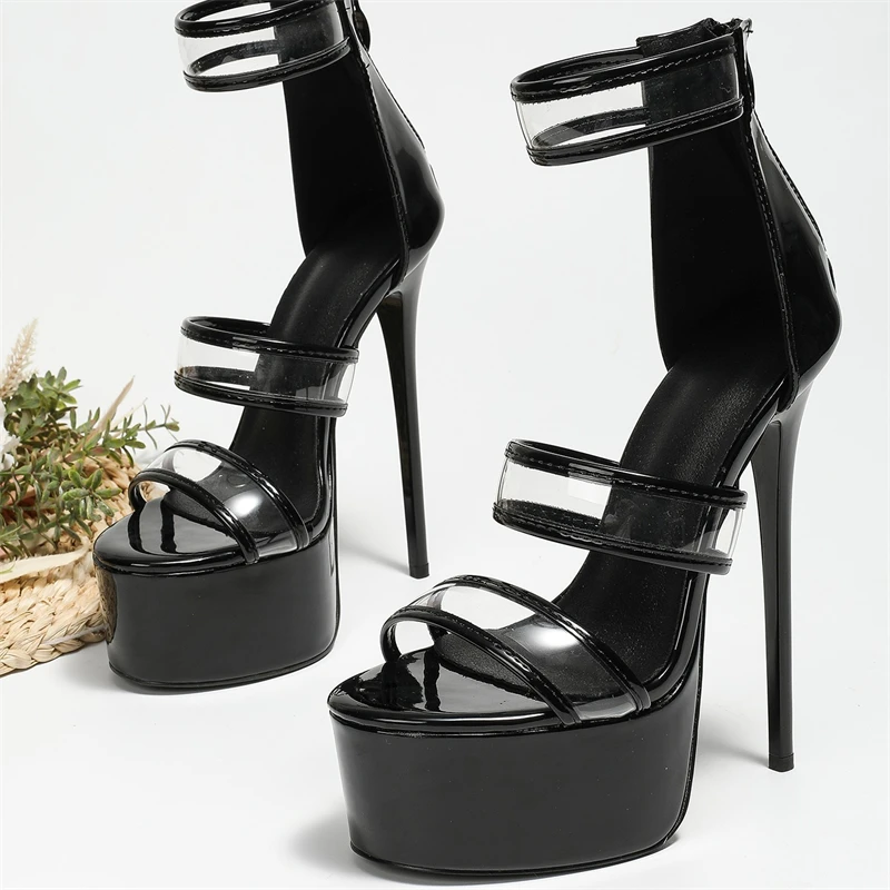 Zwarte lakleren platformsandal - Sandal Strappy Heeled recensie en prijs